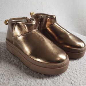 Steve Madden Jslide Girls Boots -Gold Metallic Faux Sherpa Ankle Booties Shoes